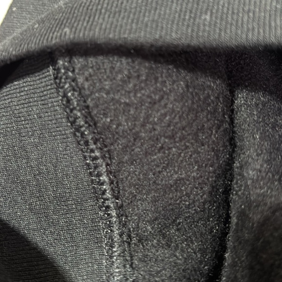 Champion Sweatshirt pullover,rib knit cuff/hem, embroidered logo patch sleeve - Picture 11 of 12